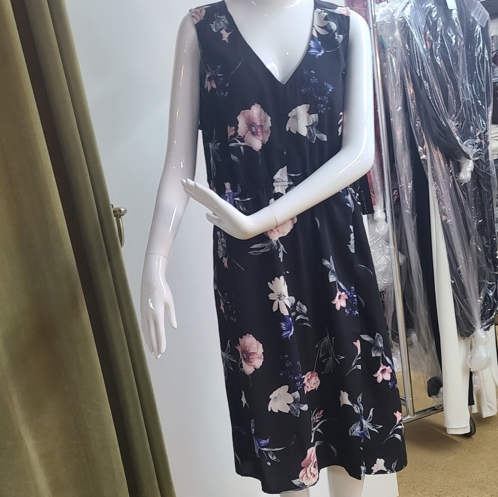 NWT Black Tape_ Floral Dress